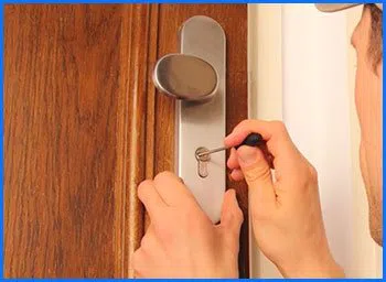 Kissimmee Emergency Locksmith Kissimmee, FL 941-702-6259 - 10-lock-change-commercial
