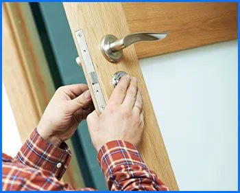Kissimmee Emergency Locksmith Kissimmee, FL 941-702-6259 - 4-new-lock-install